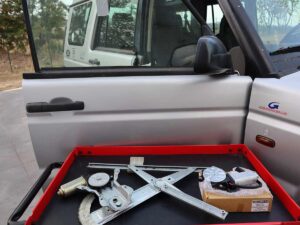 Sostituzione motorino alzacristalli elettrico